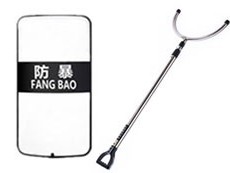 交警執(zhí)法中應(yīng)該如何使用警用裝備？